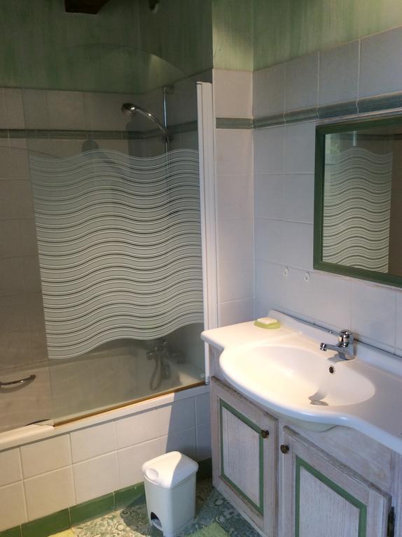 Bed and Breakfast Sapharey Sarrazac  Номер фото
